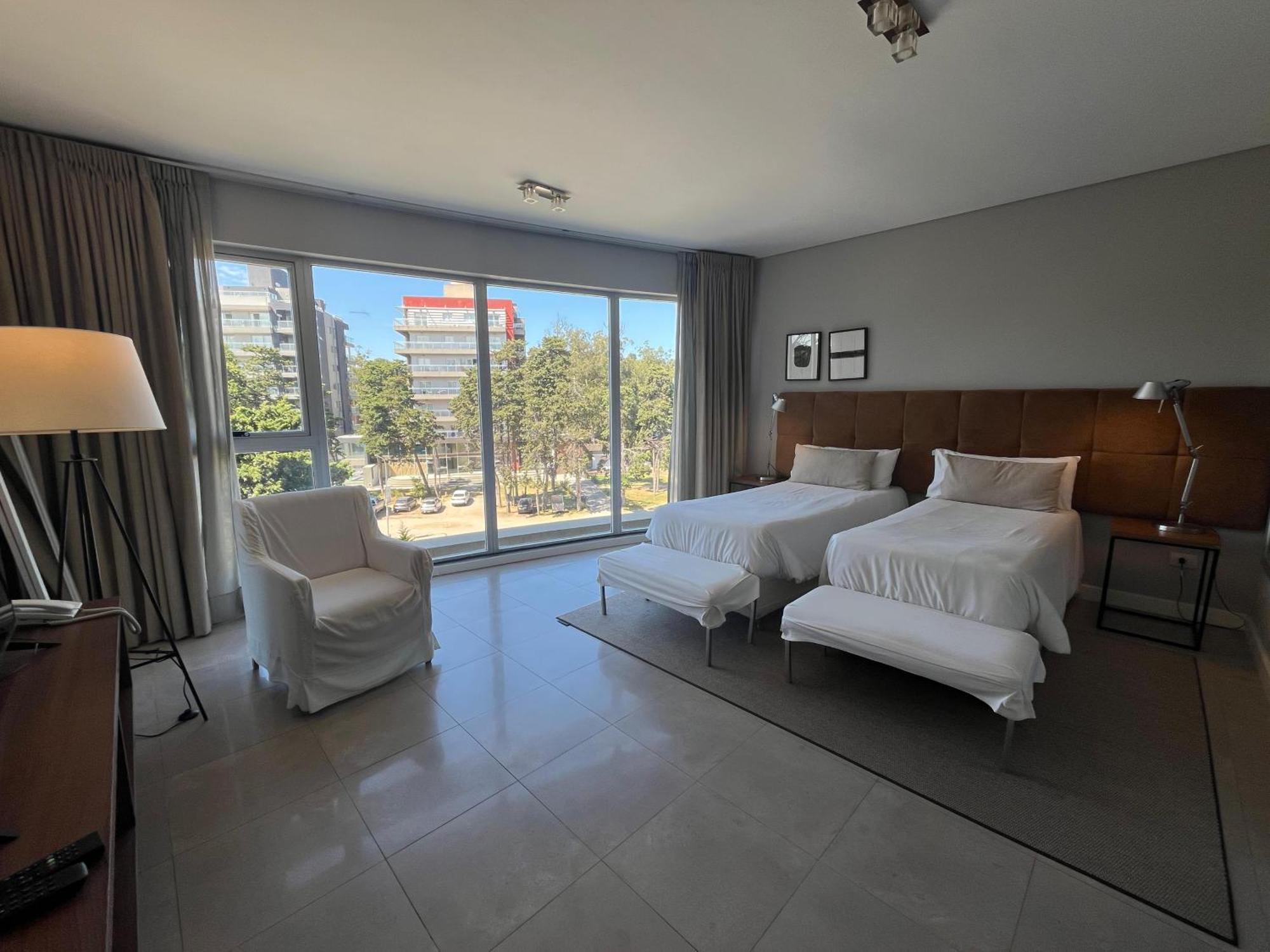 Hotel Zentiva Pinamar Extérieur photo